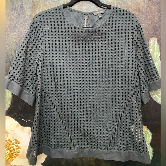 BANANA REPUBLIC black top 🖤 - Picture 3 of 12